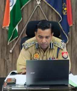 सहारनपुर: DIG अभिषेक सिंह ने ली समीक्षा बैठक, मोहर्रम पर ड्रोन से निगरानी और ‘मिशन शक्ति’ पोर्टल पर दिए निर्देश