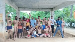 अखाड़े में डाली गई हल्दी, तेल और मट्ठा,पहलवानों के लिए तैयार हुई औषधीय मिट्टी